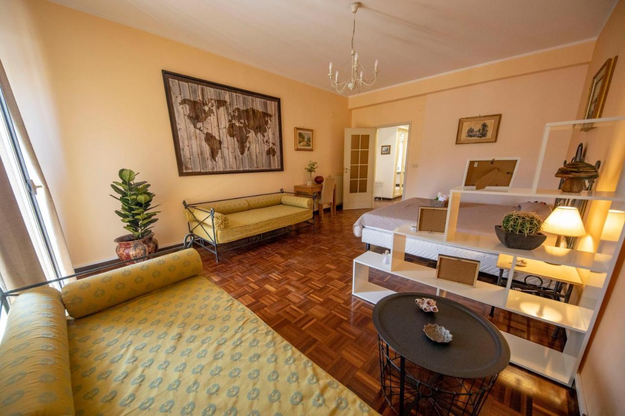 Fabiene Familyholidays Deluxe Plus Чефалу Экстерьер фото